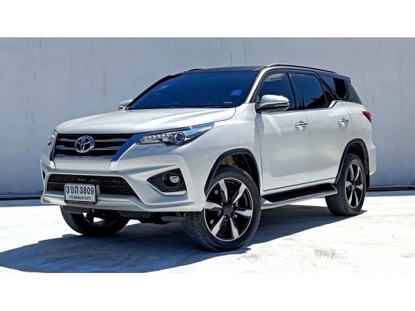 TOYOTA NEW FORTUNER 2.8 V.4WD .TRD  AT ปี 2019